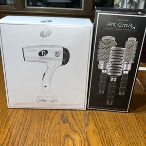 T3 Tourmaline Blow Dryer and Barrel Brush Set Brand New Factory Sealed